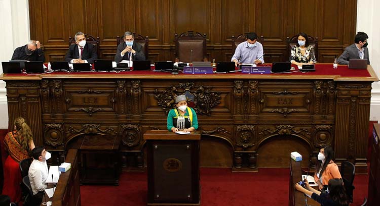 Se da inicio al debate constitucional