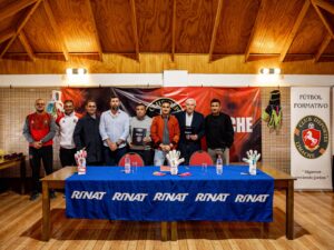 RINAT Y DEPORTES LIMACHE