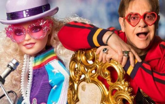 Elton John pospone su gira europea por problemas de salud